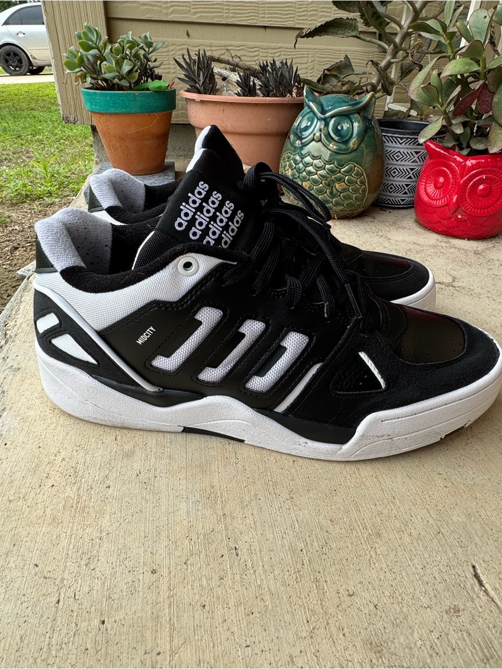 Adidas Midcity Black and White Low Top Athletic Sneakers Basketball Walking Shoe